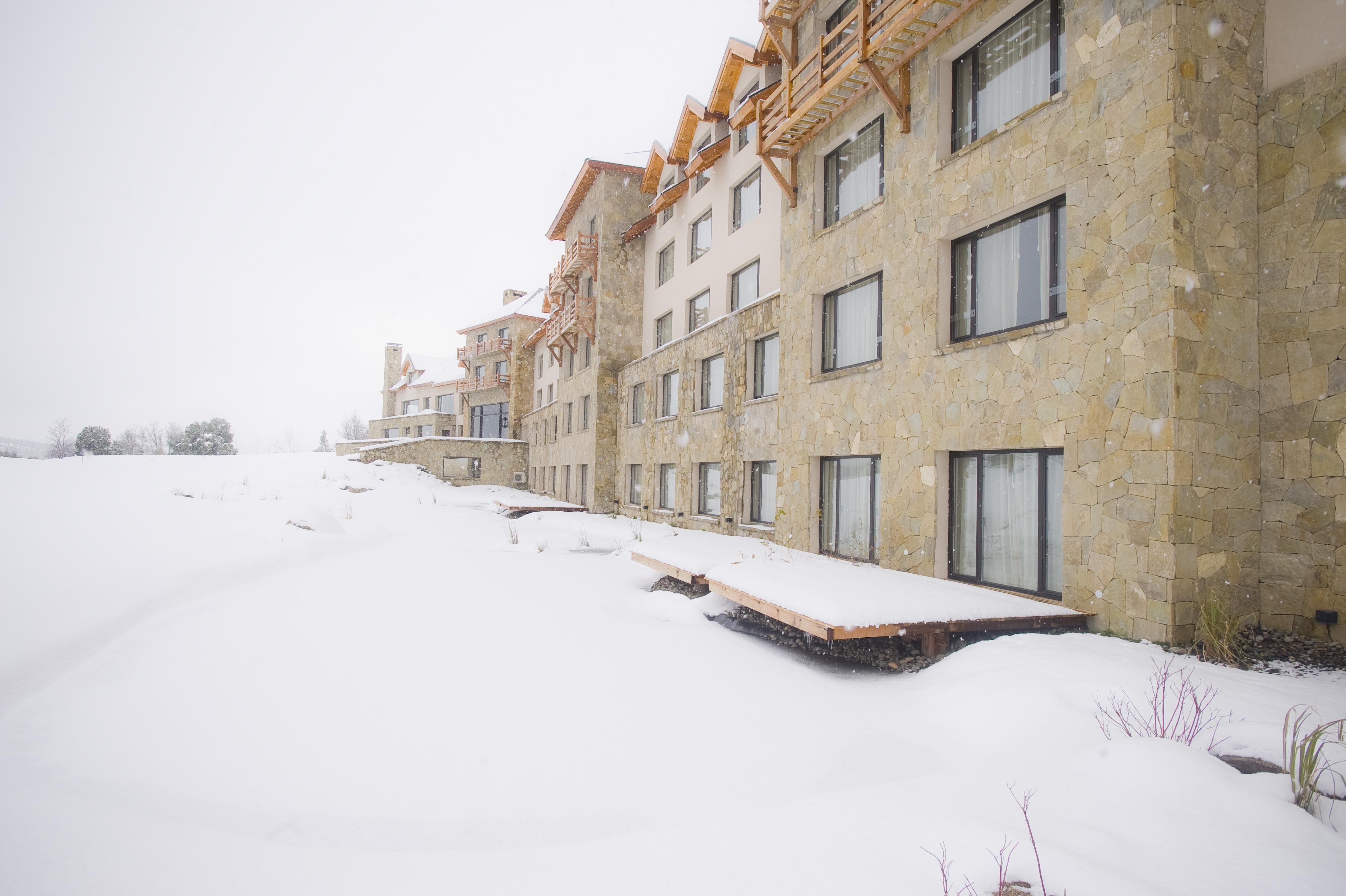 Hotel Loi Chapelco 5*