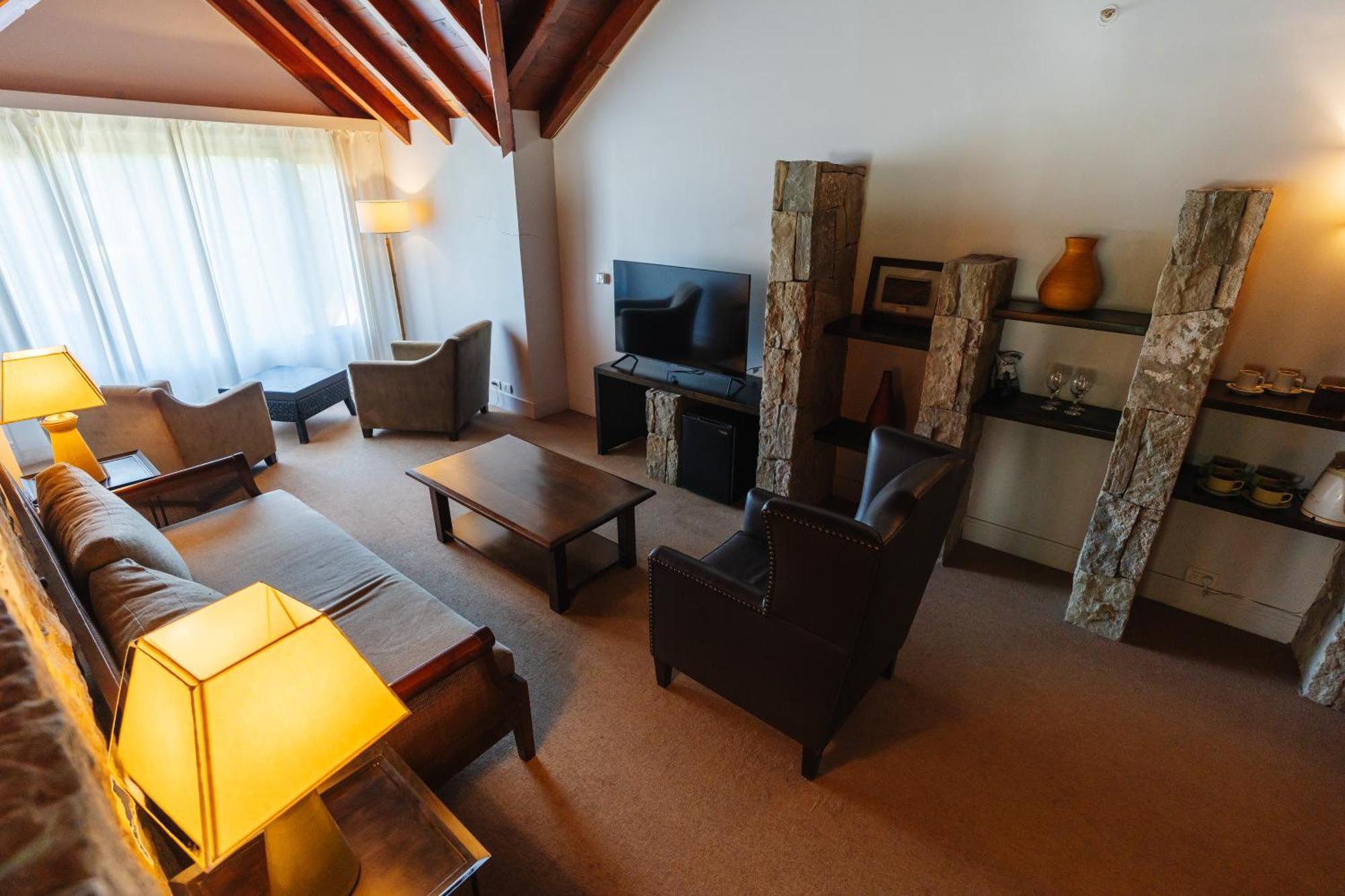 Hotel Loi Chapelco 5*